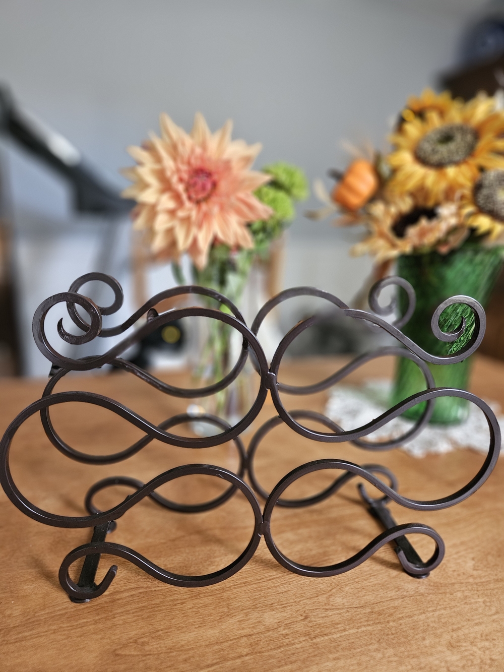 Rustic Brown Metal Wine Bottle Rack - Decorative Countertop Storage